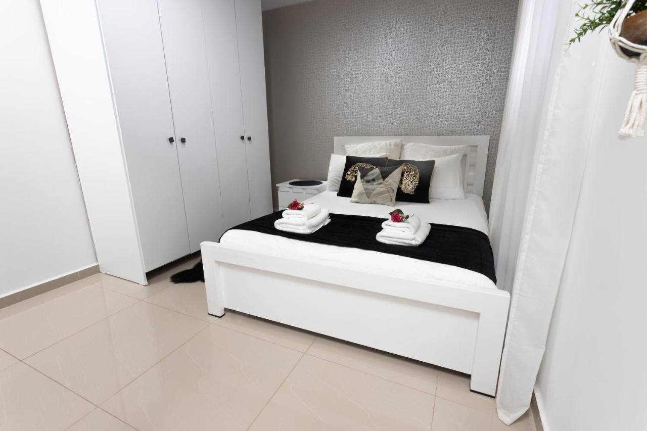 شقة إيلات  في Yalarent Seaview 3Br Apt - Families Only المظهر الخارجي الصورة